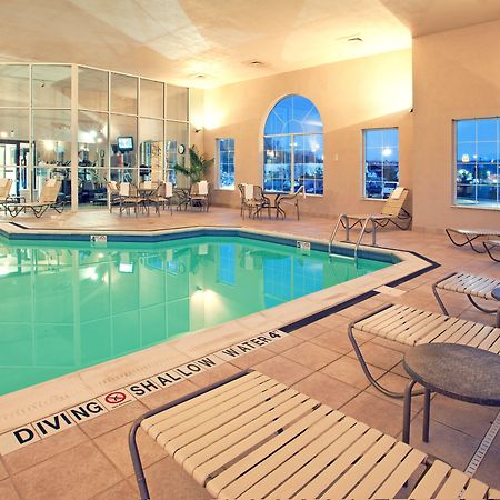 Holiday Inn Express Pittsburgh-Bridgeville By Ihg Exterior photo