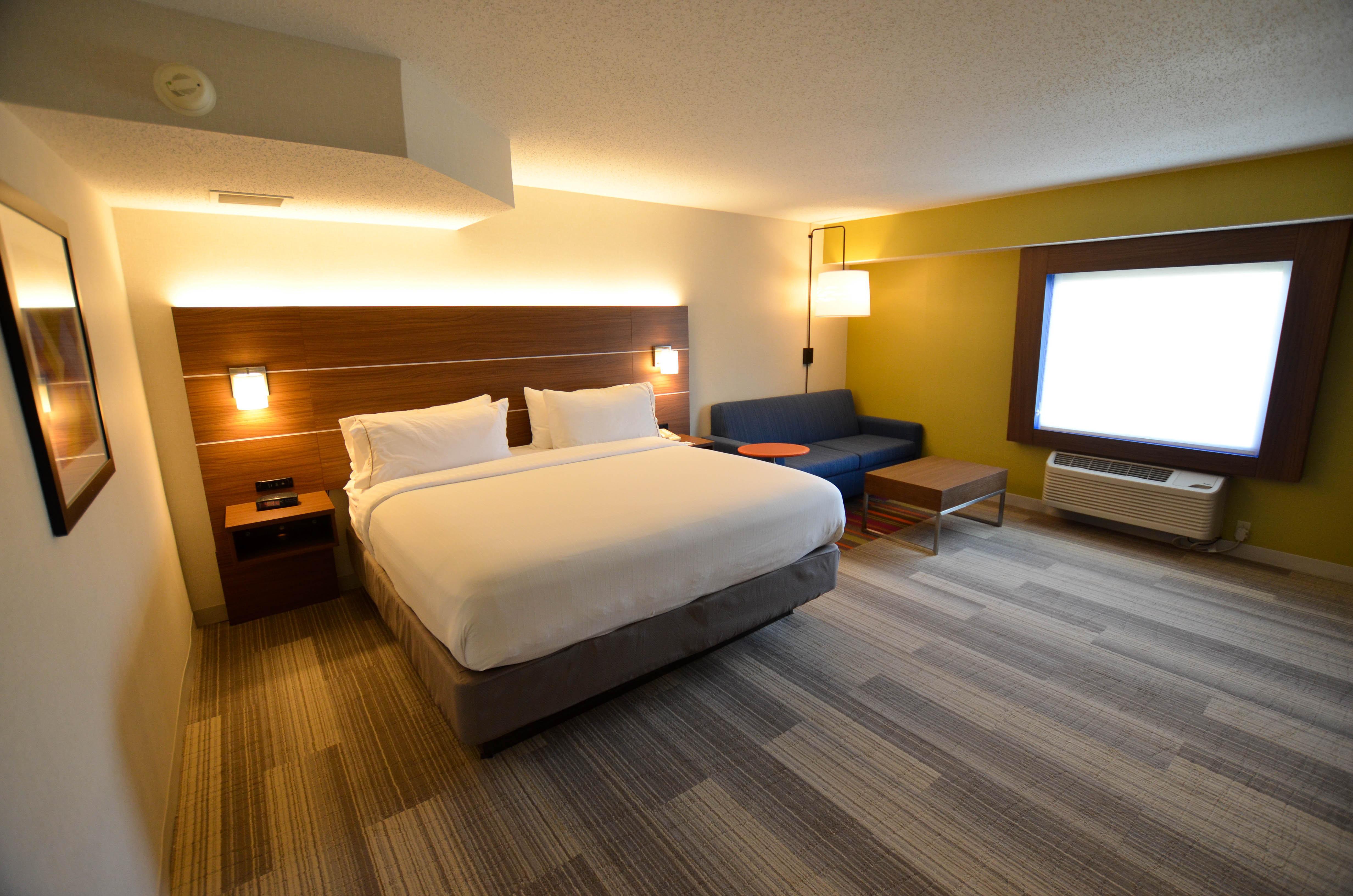 Holiday Inn Express Pittsburgh-Bridgeville By Ihg Exterior photo