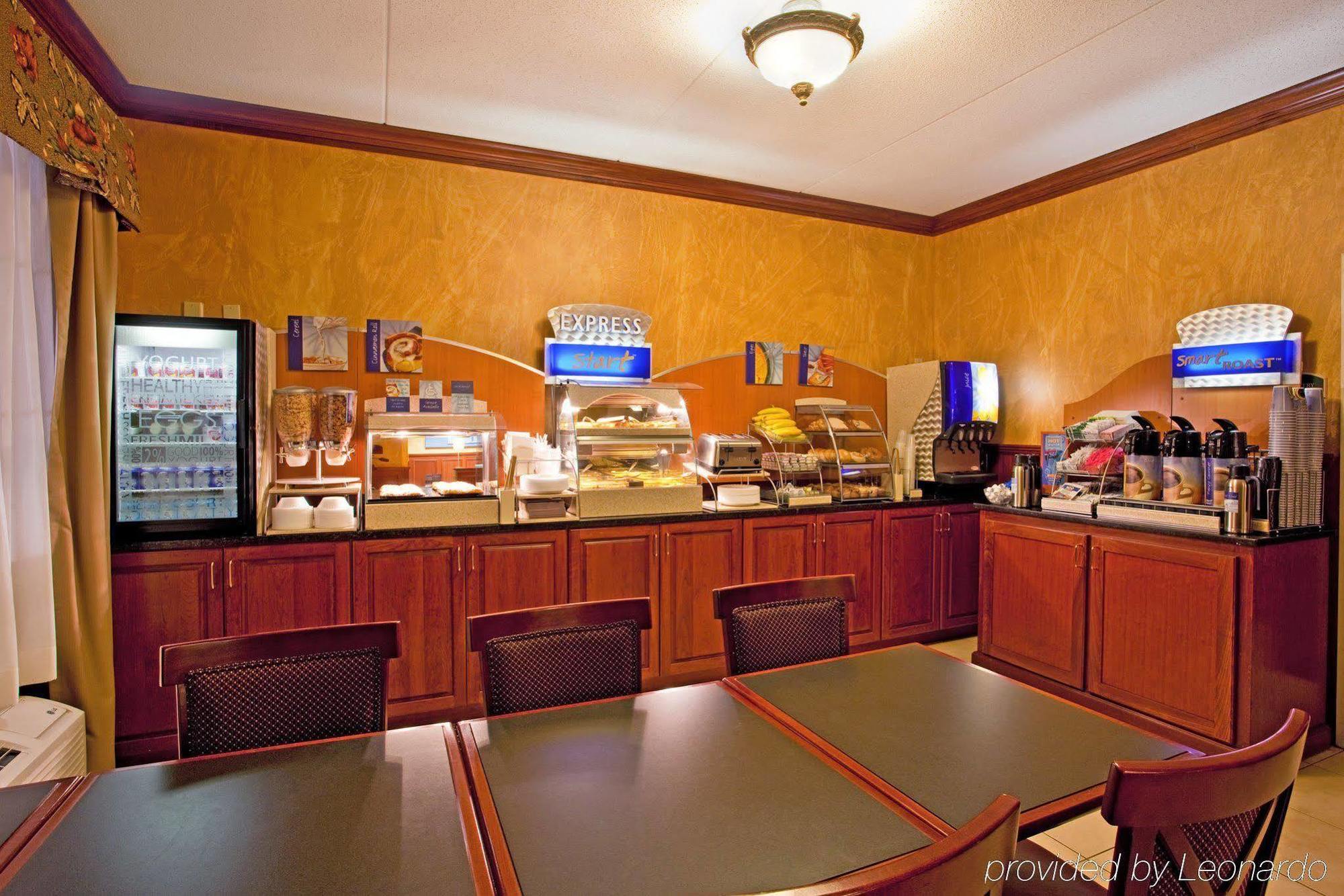 Holiday Inn Express Pittsburgh-Bridgeville By Ihg Exterior photo